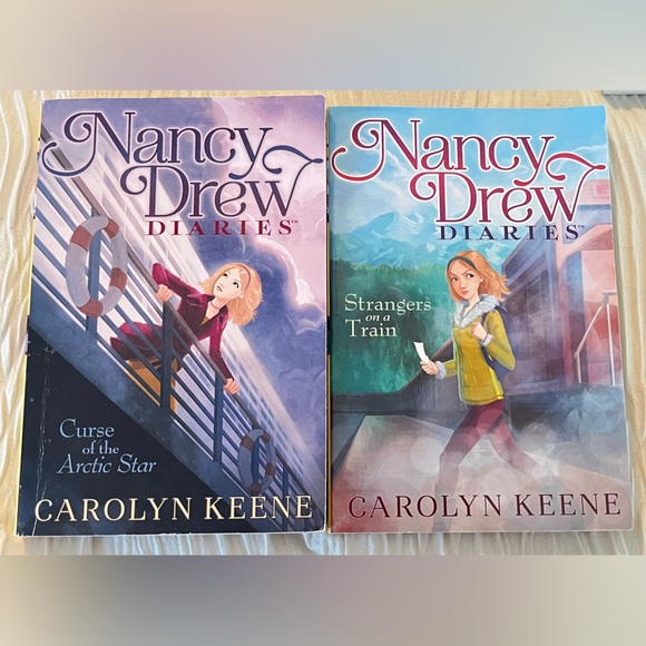 Nancy Drew Diaries Books paperback series 1-4 by Carolyn keene - Picture 3 of 5
